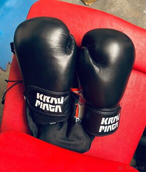 Boxerské rukavice KRAV MAGA 16 OZ + pytel na rukavice zdarma - 2
