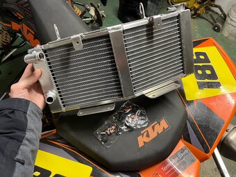chladič KTM 505 sx - 2