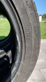 Barum Polaris 5. 225/45/18. 95V - 2