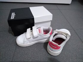 Dívčí botasky Adidas - 2