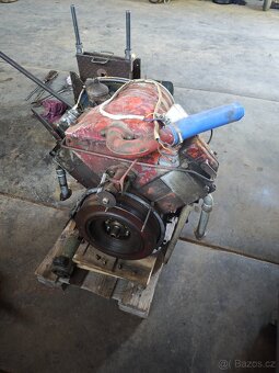 Motor RS09- 2 válec - 2