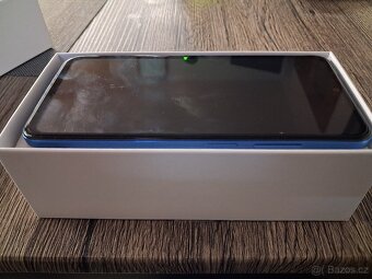 Mobilní telefon - 2