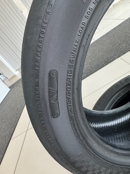 Hoosier 205/50R15 (A7) - 2