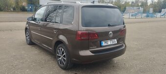 VW Touran highline 2.0 tdi 2010/11 - 2
