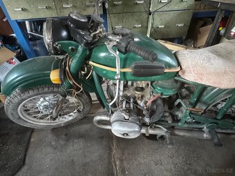 Motocykl URAL 650 (veterán) - 2