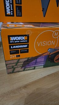 Sekačka Worx Landroid Vision M800 WR208E+garaž+LED - 2
