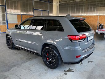 Jeep grand cherokee SRT 6.4L 2020 - 2