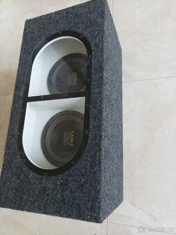 Prodám repro bednu do auta repro box subwoofer. Zn.MTX Audio - 2