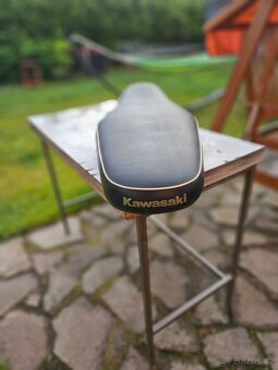 Originální sedlo Kawasaki W650 - 2