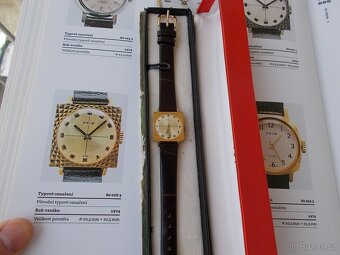 pekne zlacene damske funkcni hodinky prim rok 1974 s etui - 2