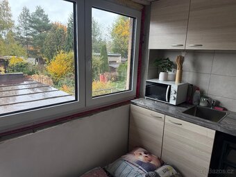 PRONAJEM MALÉHO ATELIERU 1 AZ 2 OSOBY ZDARMA - 2