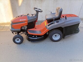 Prodám zahradní traktor Husqvarna CT126 - 2