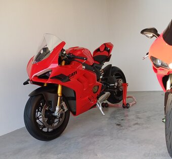 Ducati Panigale V4S stav novej motorky 3700 km - 2