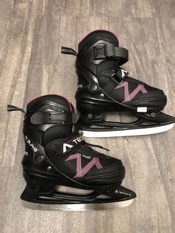 Rostoucí dětské brusle na led - 2