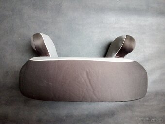 Dětská autosedačka- podsedák - 2