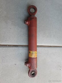 Hydraulická pístnice - 2