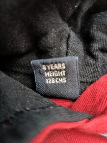 Tričko s kapucí - 2