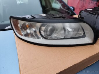 Světlo Volvo V50 - 2