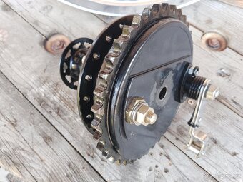 Střed zadního kola - 2