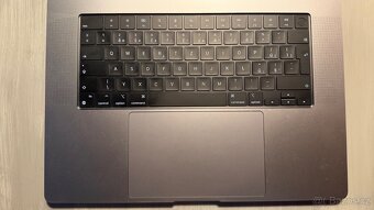 MacBook Pro 16 M2 - 2