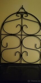 Prodej závěsné poličky - 2