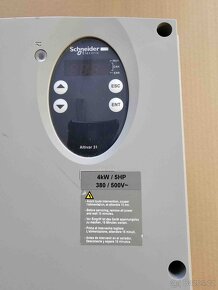 Frekvenční měnič Schneider Altivar 31, 4kW - 2