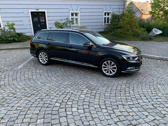 Volkswagen Passat 2.0 TDi 110kw DSG Highline - 2