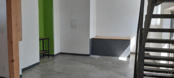 Pronajem skladových prostor 60m2. - 2