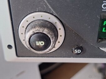 Grundig challange 200rds autoradio - 2