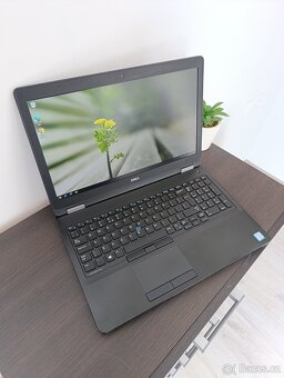 Notebook Dell e5570 (Nová baterie, SSD, podsvit, FullHD) - 2