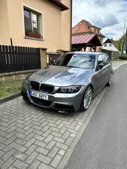 E91 330d LCI 180 kw rok výroby 2009 - 2
