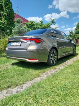 Toyota Corolla - 2