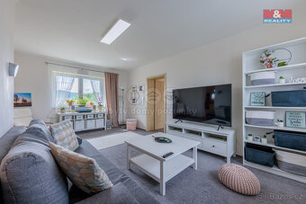 Prodej rodinného domu, 182 m², Karlovy Vary, ul. Na Stezce - 2