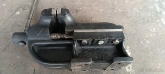 svěrák - 2