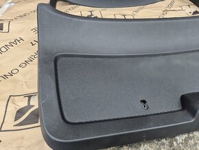 Plasty víka kufru Škoda Octavia 3, čalounění. - 2