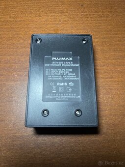 Nabíječka baterií AA/AAA - 2