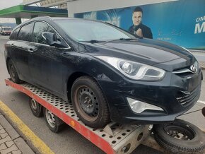 hyundai i40 kombi 2.0gdi rv2013 - 2