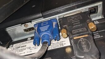 HP Z22i - 2