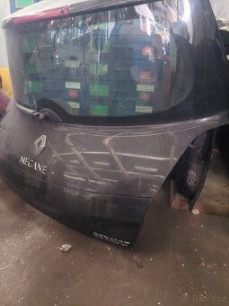 ZADNÍ,PÁTÉ DVEŘE RENAULT MEGANE II HB R.V. 02-08 - 2