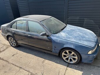 BMW E39 M5 1999 - 2