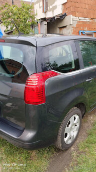 Peugeot 5008 1.6HDI 82 kW - 2