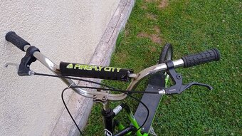 Koloběžka Firefly, př./zad.kolo 16"/12" - 2