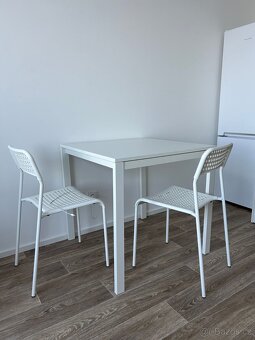 Stul a židle/ table with chairs - 2