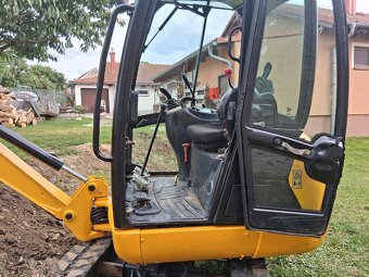 Jcb 8018 - 2