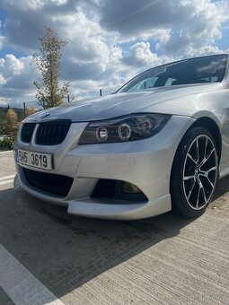 BMW E90 330xi • 2007 • 3.0i 200 kW • xDrive - 2