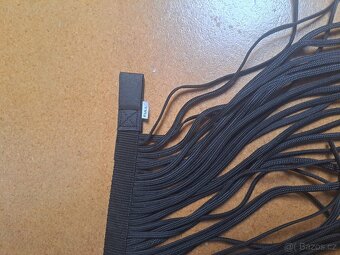 Třásně, drezurní třmeny - 2