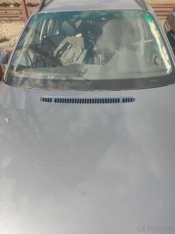 Čelní sklo BMW - 2