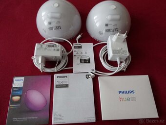 SKVĚLÁ STOLNÍ LAMPA PHILIPS HUE, SÉRIE HUE GO V2 - 2