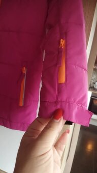 Nádherná malinová krásná bunda s kapucí 122/128 - 2