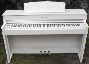 Digitální piano Yamaha Clavinova CLP 545 - 2